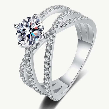 1 Carat Moissanite Crisscross Ring - Elegant and Sparkling Design
