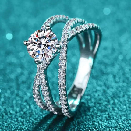 1 Carat Moissanite Crisscross Ring - Elegant and Sparkling Design