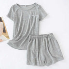 Light Grey / M
