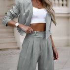 Gray / S