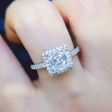 2 Carat Moissanite 925 Sterling Silver Ring