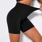 Black shorts / L