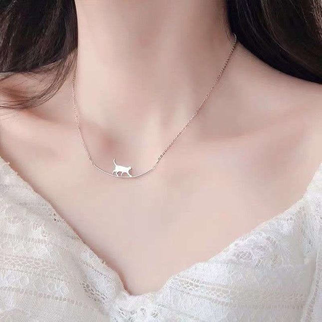Fashion Jewelry Cute Climbing Cat Pendant Necklace Niche Fendax 0