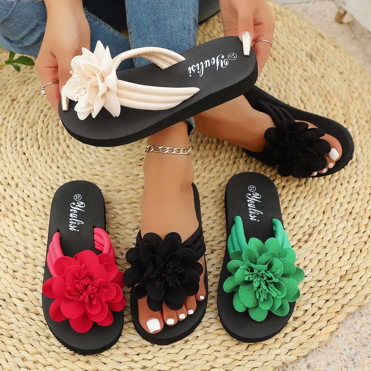 Flower Flip-flops Casual And Lightweight Beach Shoes