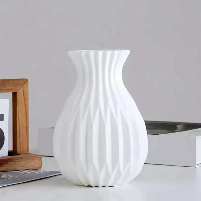 Pineapple Plastic Vase Flower Arrangement Home Display Modern Light Luxury Simulation Fendax 0