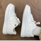White / 36