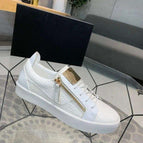 Style 7 / 38