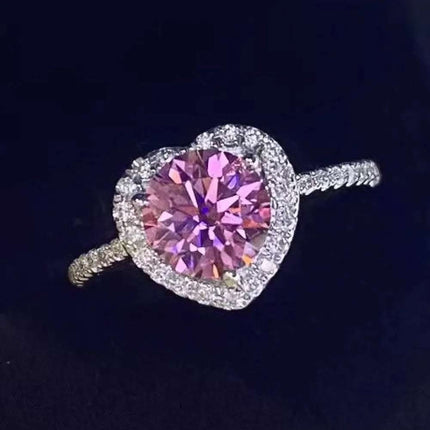 Lifelong Journey 1 Carat Moissanite Heart Ring Fendax