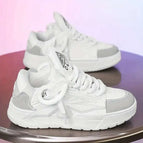 C889 White / 39