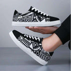 7632 White / 39