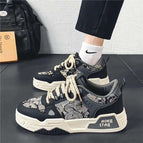 Black / 39